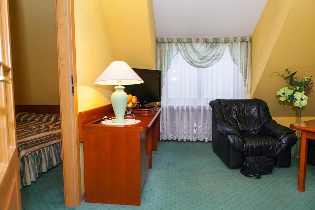 Hotel Rebajlo Pila Room photo